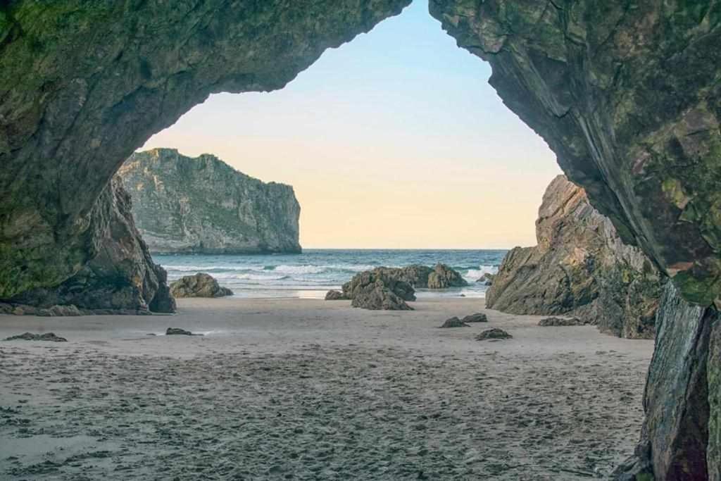 Apartamentos Turisticos El Balcon De Llavandes Colombres Eksteriør bilde